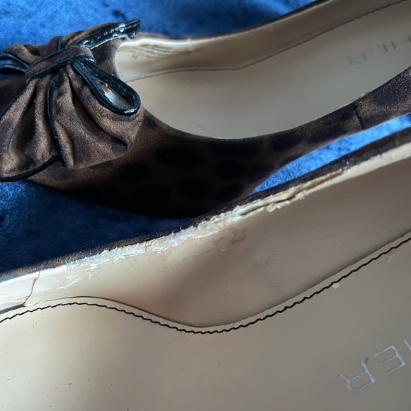 Brown leopard print kitten heels size 8 - Picture 3 of 4